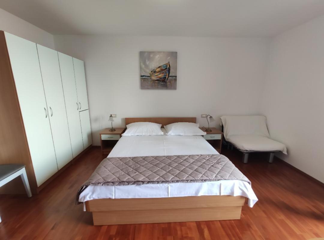 Apartment Tino Брела Екстер'єр фото