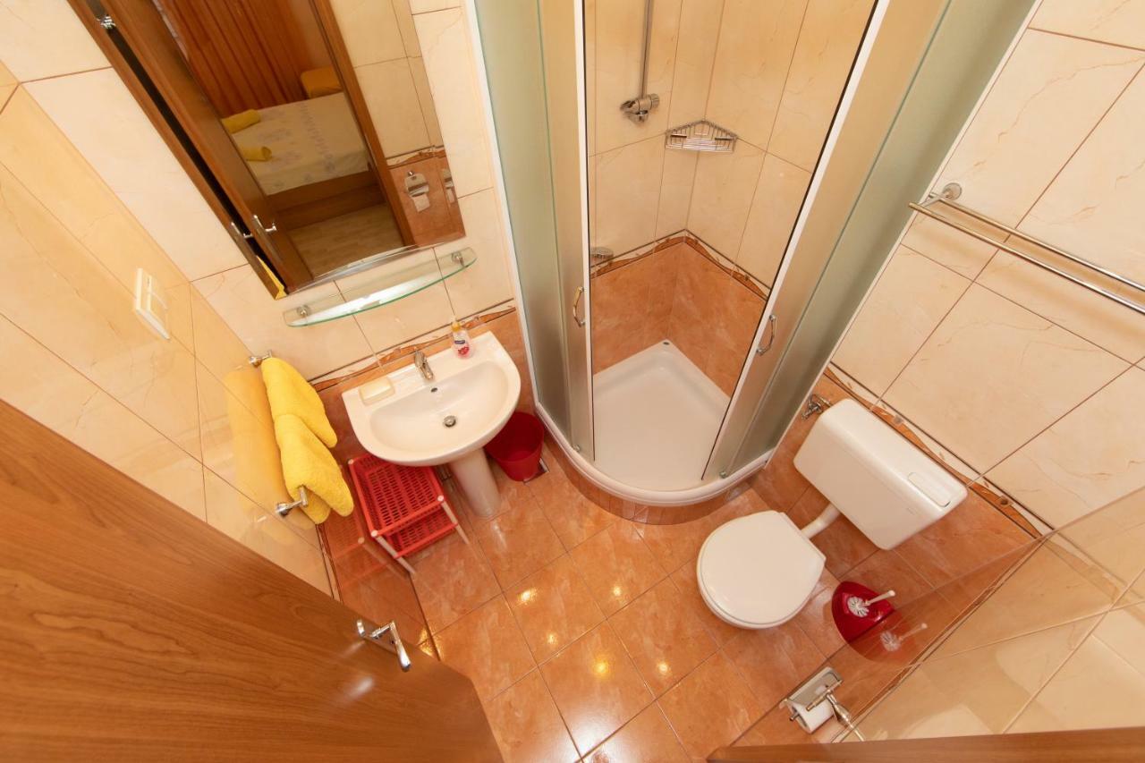 Apartment Tino Брела Екстер'єр фото